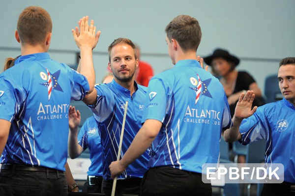 2017 Atlantic Challenge Cup - Team Europe giving high five to their captain Albin Ouschan