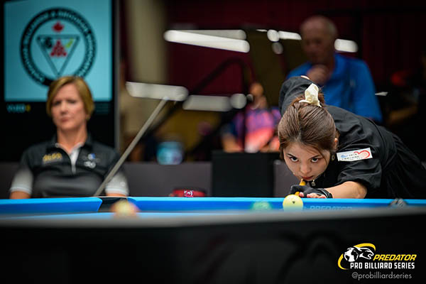 2022 PBS - Women’s Canada Open _Chen on table