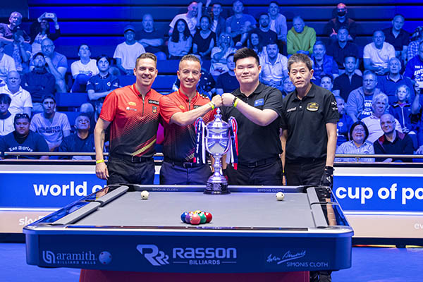 2022 World Cup of Pool - Final_ESP v SNG with trophy