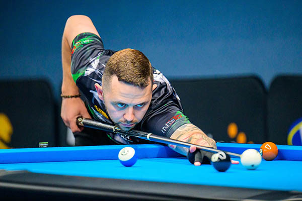 Players Closing in on Austrian Golry