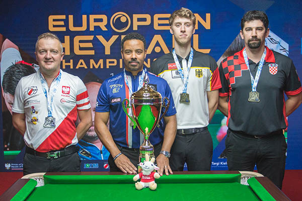 Lee Stephens and Melanie Bakhtaoui-Suessenguth Crowned European Individual Heyball Champions